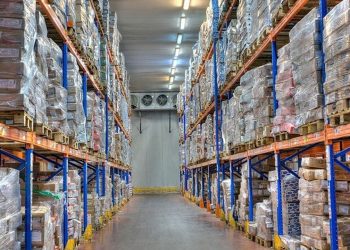 Nhu cầu bất động sản kho bãi tăng mạnh vì Logistics Việt phát triển mạnh mẽ