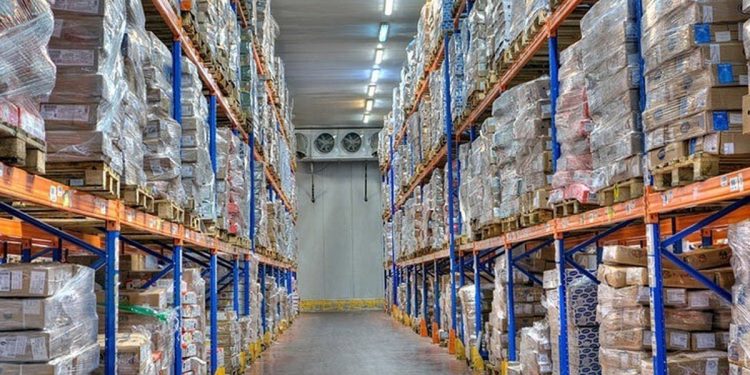 Nhu cầu bất động sản kho bãi tăng mạnh vì Logistics Việt phát triển mạnh mẽ