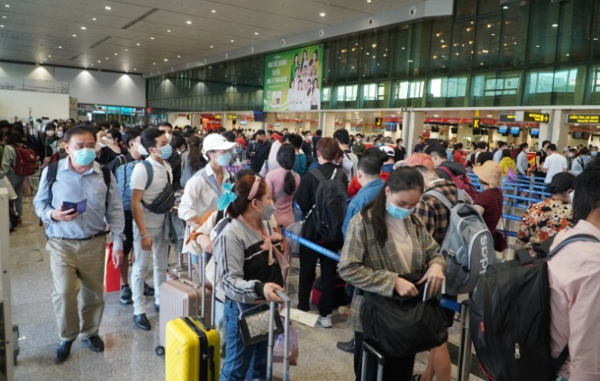 vimoney: Dừng kiểm tra thẻ hành lý để giảm ùn tắc ở sân bay