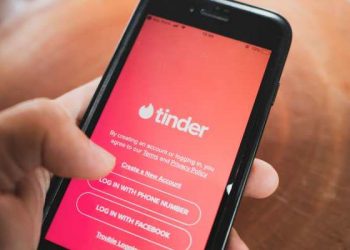 Lý do Tinder tạm thời từ bỏ phát triển Metaverse