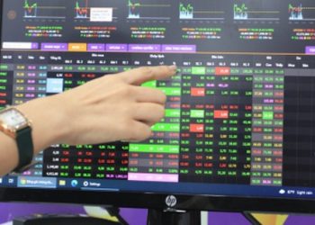 Có 1,5 tỷ đồng nhàn rỗi, đầu tư vào chứng khoán thời điểm này được không?