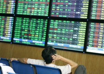 Fed tăng lãi suất kỷ lục, chứng khoán Việt sẽ ra sao?