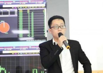 Hai kịch bản cân nhắc giải ngân