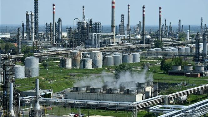 Áp trần giá dầu Nga, Ấn Độ nói gì?