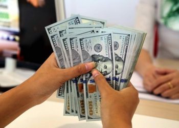 Giá USD ngân hàng chạm 23.800 đồng, cao nhất lịch sử