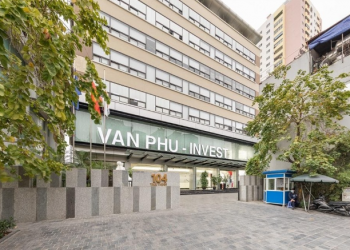 Mua chui cổ phiếu HAF, Văn Phú Invest bị phạt 200 triệu đồng