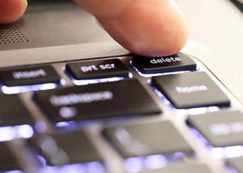 Cổ phiếu Vietnam Airlines bị HoSE cảnh báo khả năng hủy niêm yết