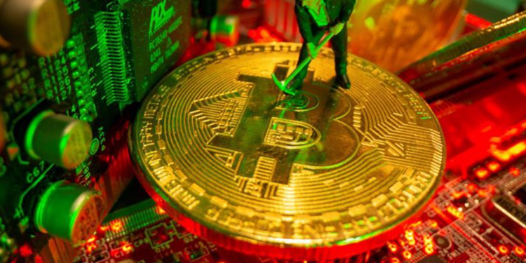 Thợ đào Bitcoin sẽ làm gì khi giá BTC tiếp tục giảm?