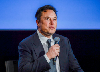 Tỷ phú Elon Musk nói gì về thông tin bị điều tra liên bang?