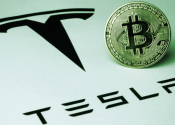 Tesla vẫn nắm giữ 218 triệu USD bằng Bitcoin