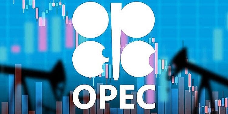 Tác động của việc OPEC+ giảm sản xuất 2 triệu thùng dầu/ngày