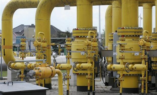 Mỹ: Áp trần giá dầu ở 60USD, Nga vẫn thu được lợi nhuận