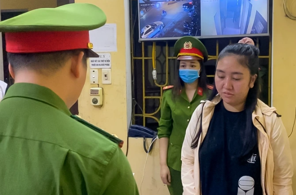 Đà Nẵng: Bắt nữ GĐ công ty du lịch liên quan đến chuyến bay giải cứu