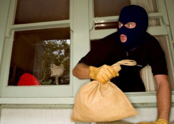 Điện máy Xanh mất 130 điện thoại, công an vào cuộc