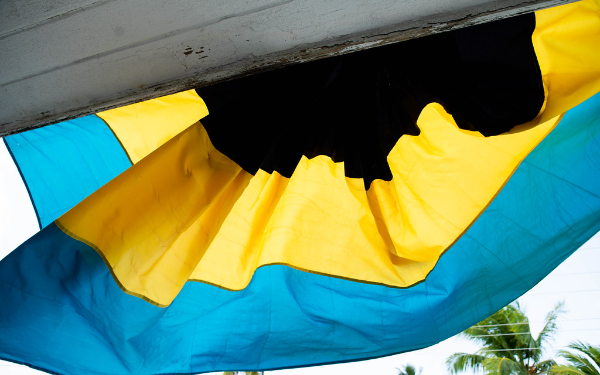 Bahamas yêu cầu FTX hoàn trả phí lưu ký an toàn tài sản