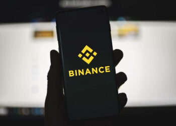Dấu hỏi về nguồn gốc dòng tiền "cứu trợ" của Binance