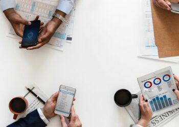 Lịch sự kiện và tin vắn chứng khoán ngày 24/11
