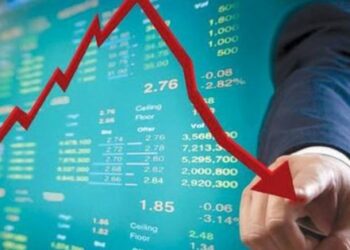 VN-Index giảm điểm với thanh khoản thấp