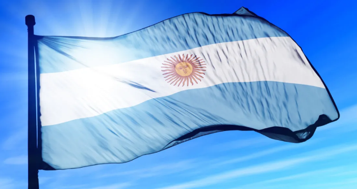 Argentina có nên công nhận Bitcoin là đồng tiền hợp pháp.