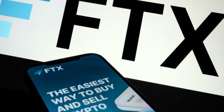 Larry Summers: FTX có thể là một phiên bản Enron