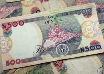 Nigeria phát hành tiền giấy để kiềm chế tham nhũng