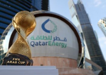 QatarEnergy mạnh cỡ nào khi chi 300 tỷ USD cho World Cup?