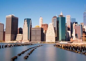 Ngành bất động sản nếm trái đắng của làn sóng sa thải