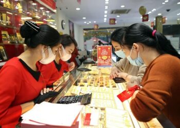 Người Việt mua 12 tấn vàng trong quý III/2022