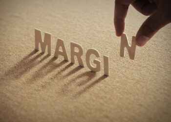 Lãi suất cho vay margin tăng lên gần 15%/năm