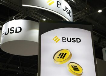 BUSD depeg nhẹ, Binance tạm ngừng cho rút USDC vì thiếu thanh khoản