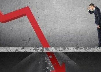 Chứng khoán Việt Nam sẽ tạo đáy trung và dài hạn, muộn nhất vào tháng 1/2023