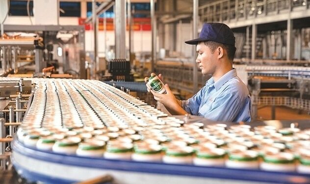 Doanh nghiệp của tỷ phú Thái Lan Charoen Sirivadhanabhakdi nhận bao nhiêu cổ tức từ khi mua Sabeco? - Ảnh 1.