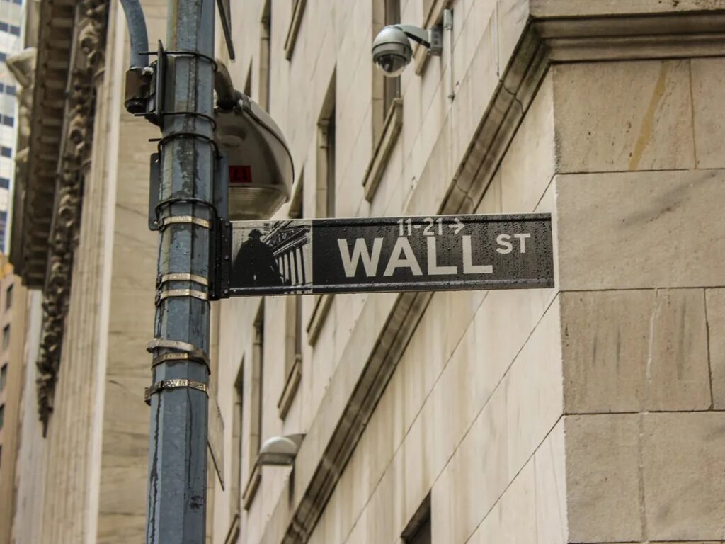 Ngân hàng phố Wall Signature Bank "giảm tải" mức tiếp xúc với crypto 10 tỷ USD