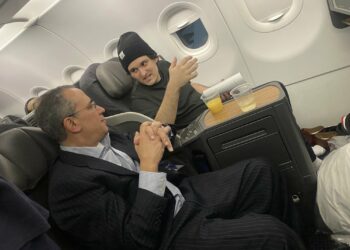 Sam Bankman-Fried bay về quê nhà - Cựu CEO Alameda Research thừa nhận rõ tội lỗi