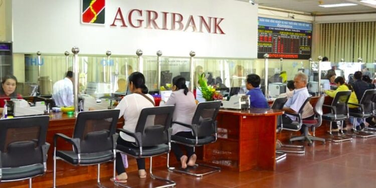 Agribank trở thành ngân hàng thứ 3 giảm lãi suất cho vay