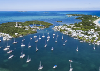 Bahamas tìm cách thu hồi dự án bất động sản của FTX