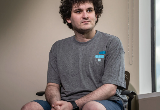 Bắt giữ Sam Bankman-Fried - cựu CEO FTX