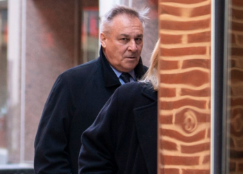 Tân CEO FTX nhận mức lương "khủng" để giải quyết bê bối