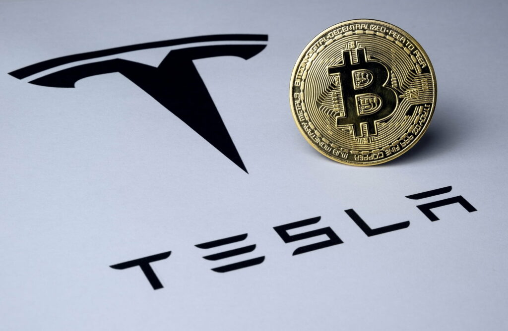 Tesla có quý thứ hai liên tiếp giữ nguyên khoản đầu tư Bitcoin