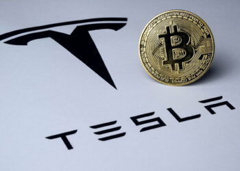 Tesla có quý thứ hai liên tiếp giữ nguyên khoản đầu tư Bitcoin