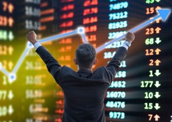 VN-Index thu hẹp đà tăng về cuối phiên, thanh khoản cải thiện