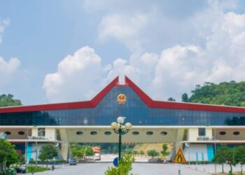 Trung Quốc thông báo dừng thông quan 1 tuần nghỉ Tết