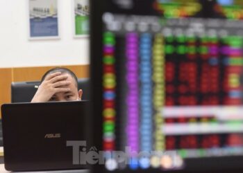 Hàng chục nghìn tỷ ở tài khoản chứng khoán chờ đầu tư - Ảnh 1.