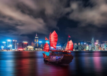 Hồng Kông tăng cường cam kết với tiền điện tử, phát hành trái phiếu xanh trị giá 800 triệu HKD