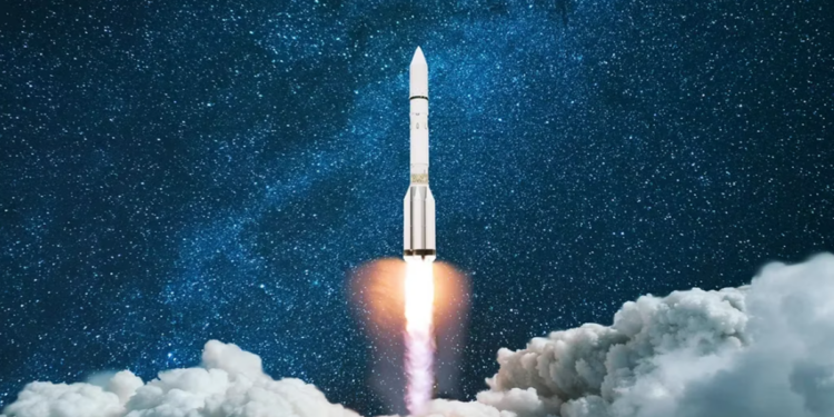 Ethereum phát tín hiệu tăng giá, Bitcoin dậy sóng vượt khơi 24.000 USD