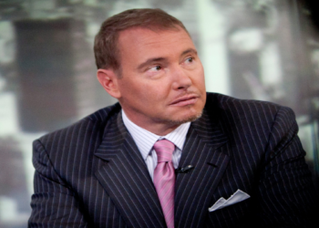 “Bond King” Jeffrey Gundlach cảnh báo về nỗi đau trong cơn suy thoái cận kề