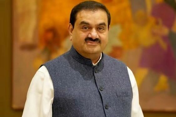 Tỷ phú Gautam Adani và cú lật ngược vị thế sau báo cáo 100 trang