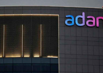 Tỷ phú Gautam Adani và cú lật ngược vị thế sau báo cáo 100 trang