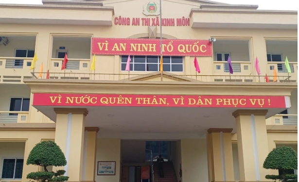 Cô đồng "đúng nhận sai cãi" bị tố làm lễ chữa ung thư: Công an vào cuộc