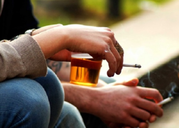 Rượu, bia và thuốc lá bị đề xuất tăng thuế